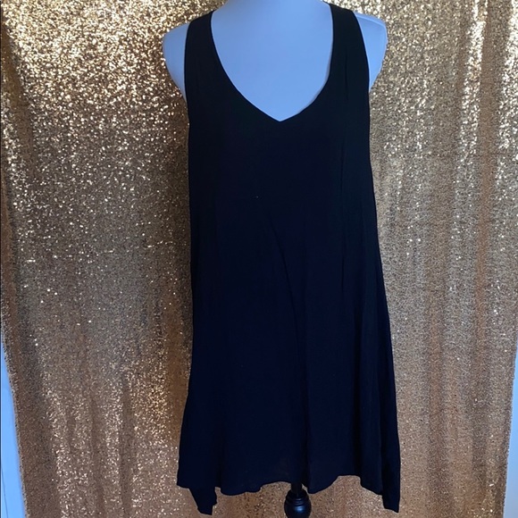 Forever 21 Dresses & Skirts - ✨Forever 21 Black Dress